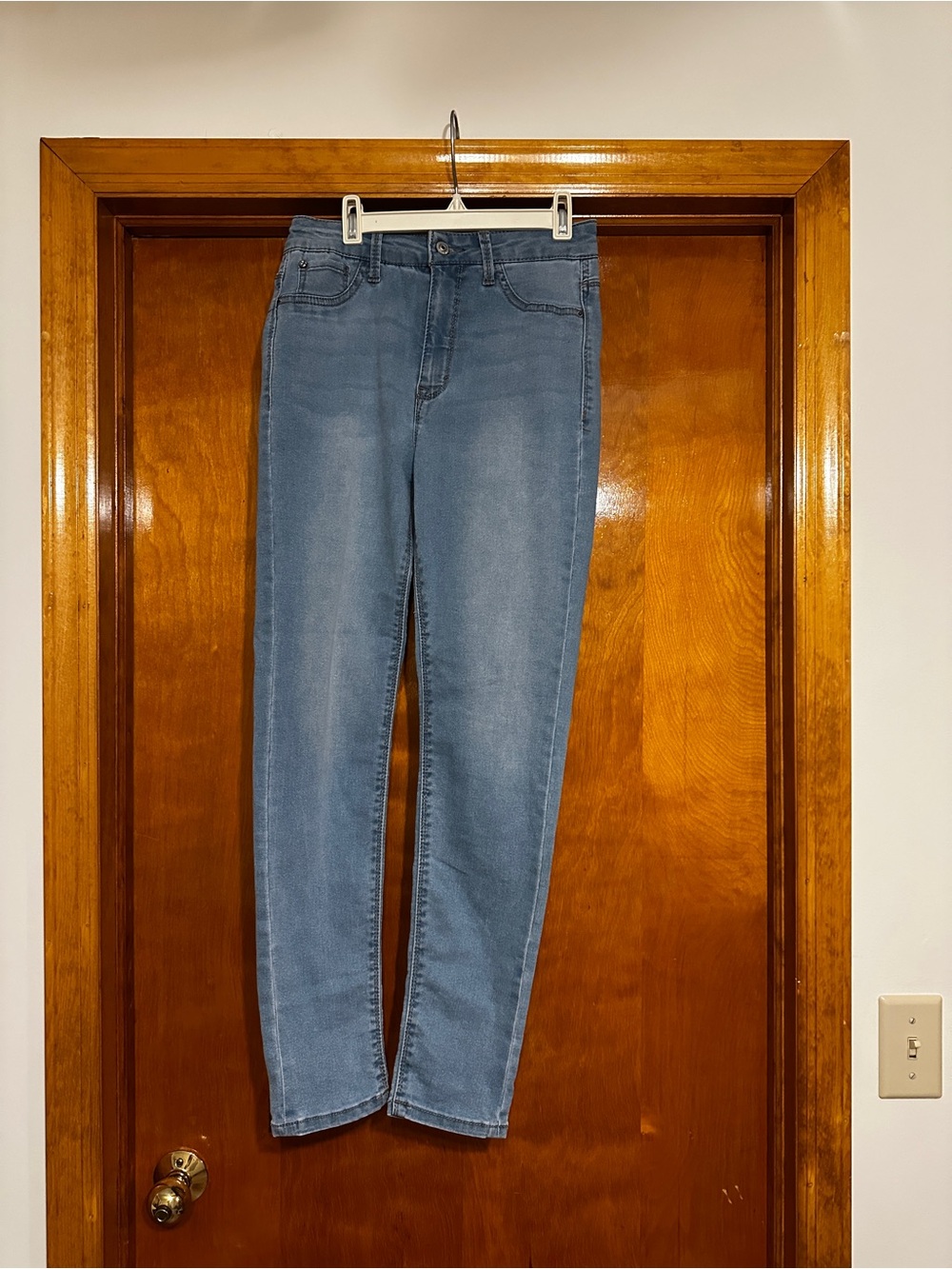 Light Wash Women’s Jeans - Classic Blue